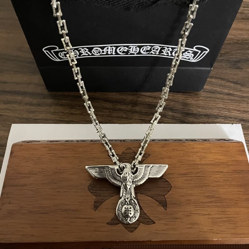Ch**me He**ts necklaces